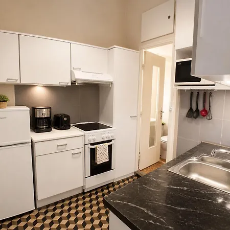 Place Vieille - Charming In The Old Town Apartmán